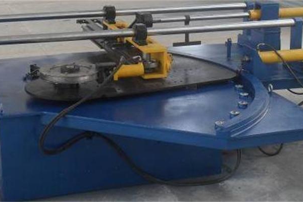 什么是型材彎曲機，彎曲操作時的注意點